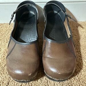 Dansko Marcelle Mary Jane Brown Leather Clogs Women’s size 41